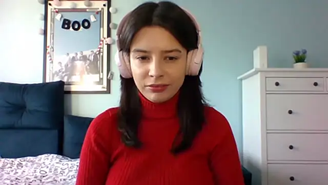 Snapshot of LariceSexy chatting on 11.06.25 LariceSexy online show from 11.06.25