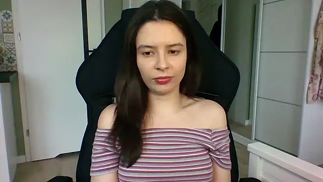 LariceSexy online show from 04.20.26