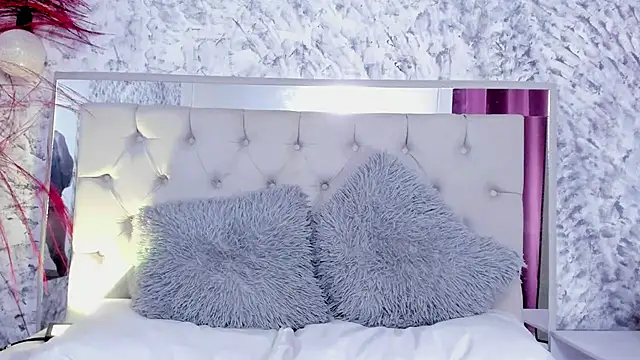 Snapshot of Ariana_greenblat chatting on 09.17.25 Ariana greenblat online show from 09.17.25