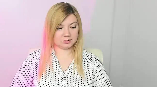 Lola moree online show from 03.20.25