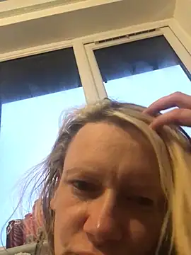 blondey206 online show from 02.10.25