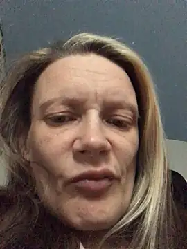 blondey206 online show from 02.26.26