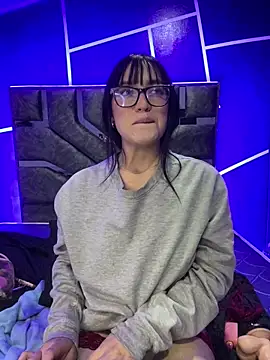 Melody rousse  online show from 02.08.25