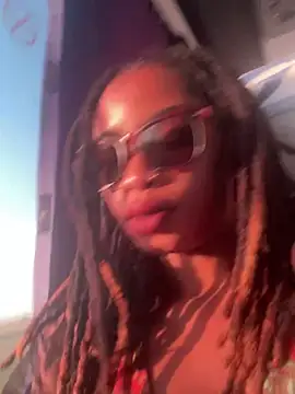 ZinaFreak online show from 03.09.25