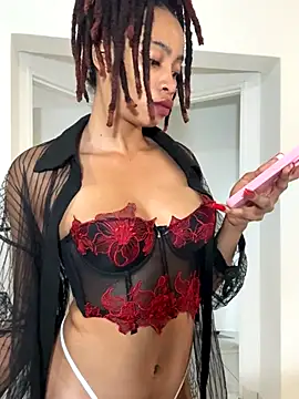 ZinaFreak online show from 10.12.25