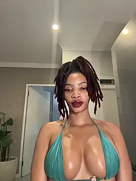 ZinaFreak online show from 10.26.25