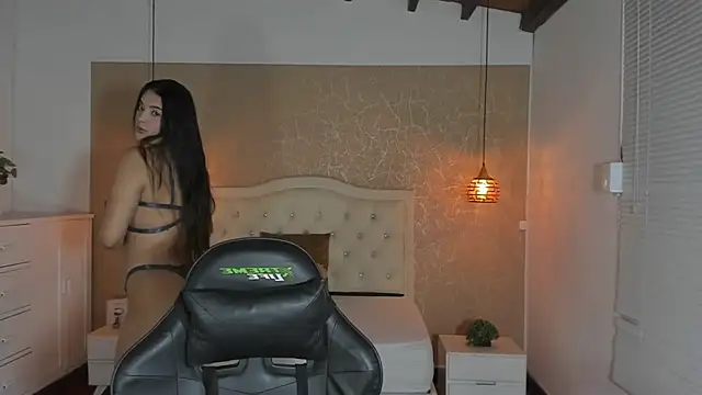 Hadley  online show from 10.21.25