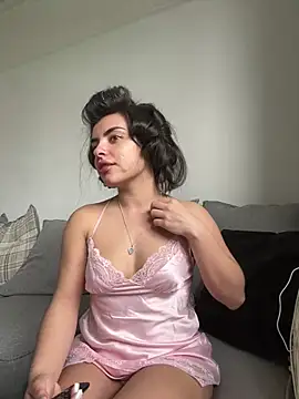 cute carly  online show from 03.22.25