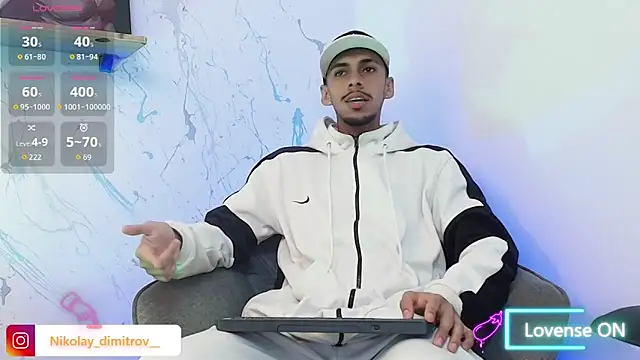 Snapshot of Sam_culhane chatting on 11.11.25 Sam culhane online show from 11.11.25