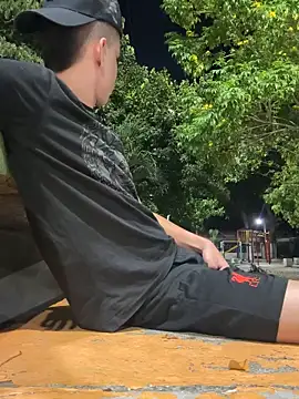 arevalo1124 online show from 11.18.25