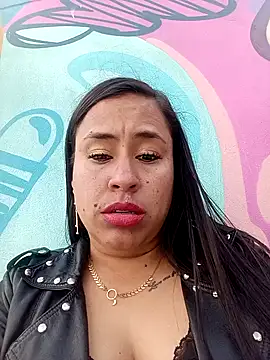 kamila lovee online show from 02.28.25