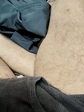 Snapshot of suggest121 chatting on 03.22.25 suggest121 online show from 03.22.25