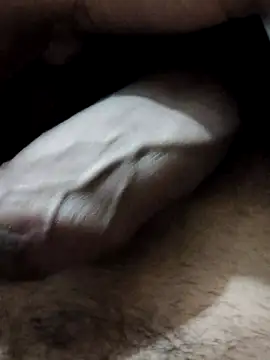 Snapshot of suggest121 chatting on 11.14.25 suggest121 online show from 11.14.25