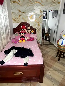 Snapshot of kendall_morry chatting on 10.04.25 kendall morry online show from 10.04.25