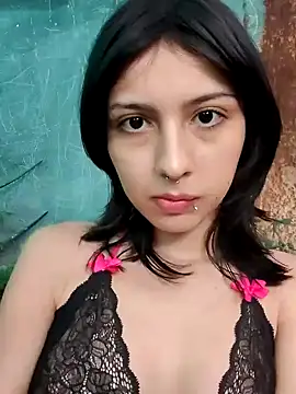 Maiden-Hot online show from 01.31.25