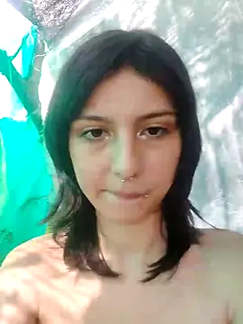 Maiden-Hot online show from 02.03.25