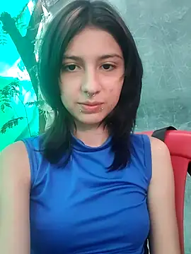 Maiden-Hot online show from 03.21.25