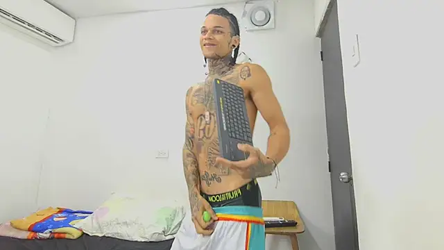hot man05 online show from 05.03.26