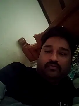 Snapshot of mathavan2006 chatting on 10.13.25 mathavan2006 online show from 10.13.25