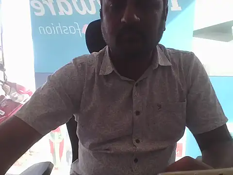 Snapshot of mathavan2006 chatting on 10.25.25 mathavan2006 online show from 10.25.25