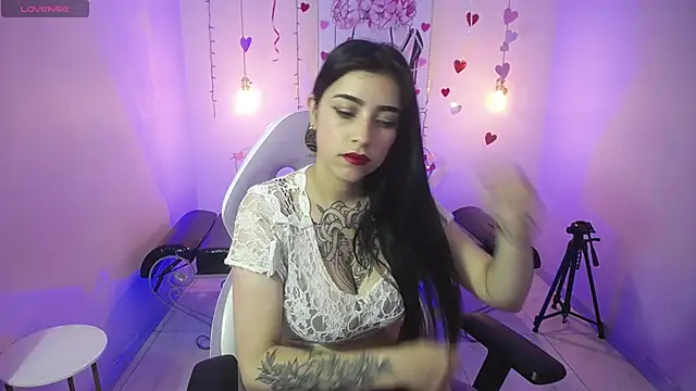 Adri Gomez  online show from 03.13.25