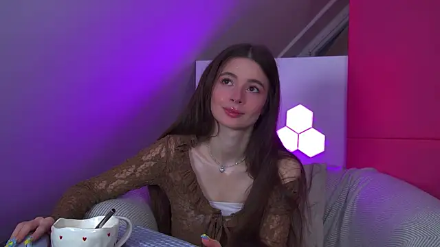 AmeliaFlares online show from 04.11.26