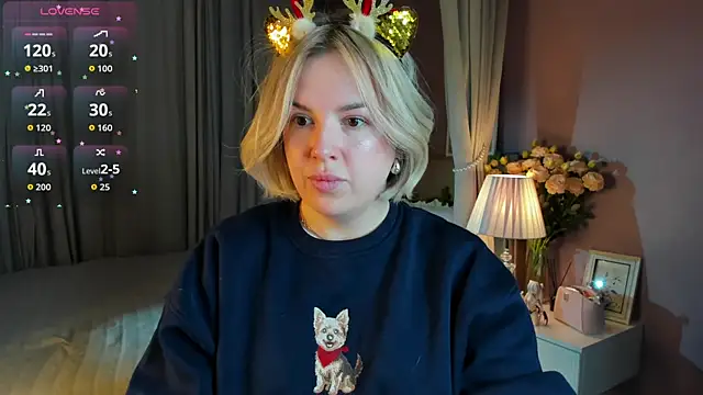 Nikki Kai online show from 12.22.25