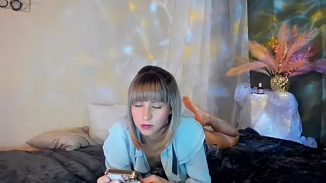 CharmBianca online show from 10.26.25