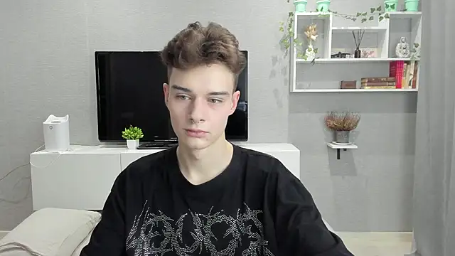 avegothy- online show from 01.31.25