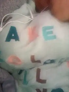 Snapshot of pora-34 chatting on 02.02.25 pora-34 online show from 02.02.25