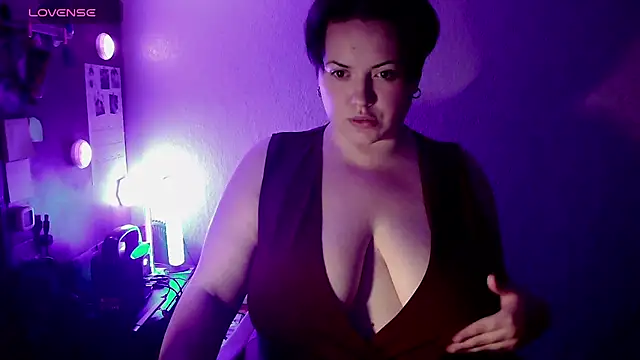 BlackkkVelvet online show from 02.13.26