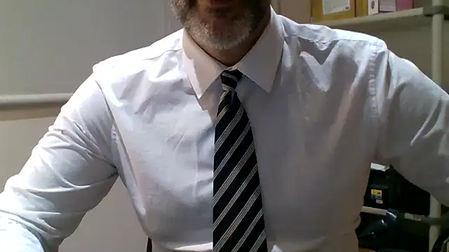 66MA69 online show from 11.03.25