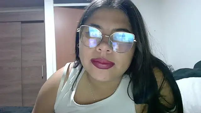 Snapshot of viccky_vick chatting on 12.14.25 viccky vick online show from 12.14.25