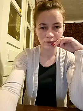 Snapshot of Belladonna253 chatting on 02.06.25 Belladonna253 online show from 02.06.25