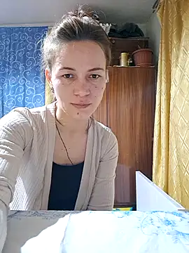 Snapshot of Belladonna253 chatting on 02.14.25 Belladonna253 online show from 02.14.25