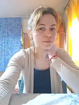 Snapshot of Belladonna253 chatting on 02.18.25 Belladonna253 online show from 02.18.25