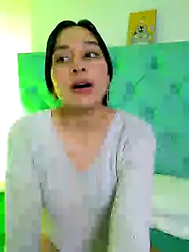 Snapshot of Marce0 chatting on 02.04.25 Marce0 online show from 02.04.25