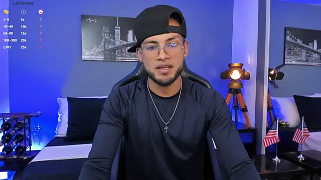 Max Conor1 online show from 02.23.26