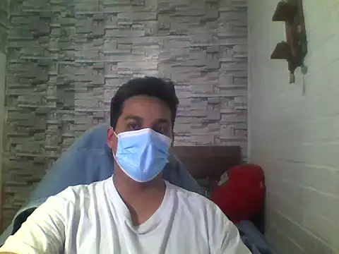 Snapshot of industry_xd chatting on 11.18.25 industry xd online show from 11.18.25