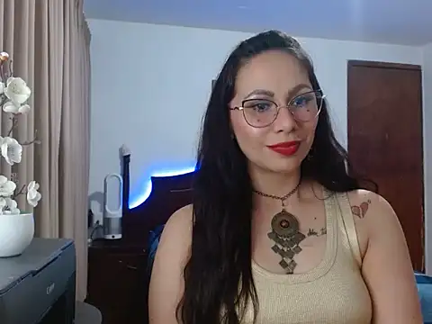 AloLovely  online show from 03.21.26