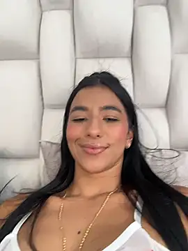 eva roseee online show from 04.04.26