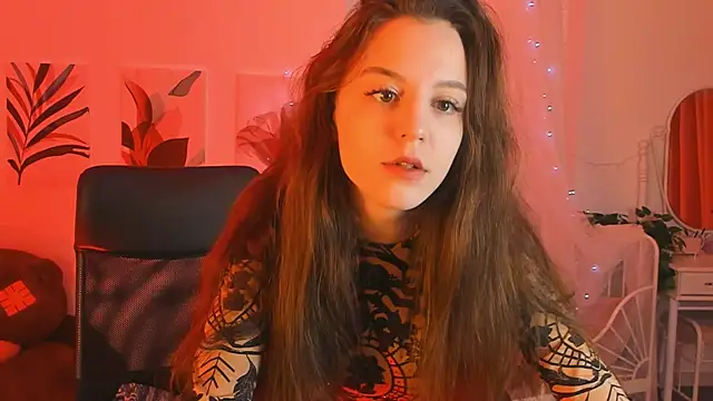 MilaStoyne online show from 02.21.25