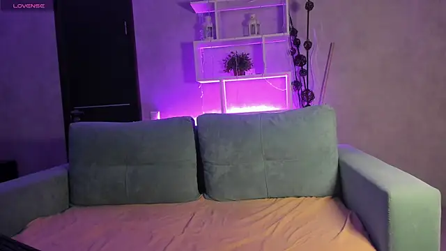 Snapshot of Jenny_Jimmy chatting on 02.11.25 Jenny Jimmy online show from 02.11.25