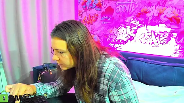 Snapshot of Jenny_Jimmy chatting on 09.16.25 Jenny Jimmy online show from 09.16.25