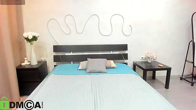 Jenny Jimmy online show from 02.10.26