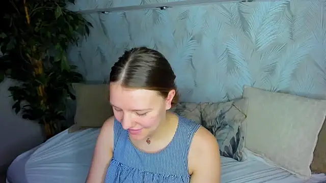 Snapshot of Jenny_Jimmy chatting on 06.23.26 Jenny Jimmy online show from 06.23.26