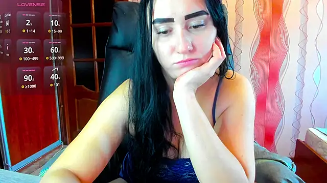 AddieAdams online show from 10.03.25