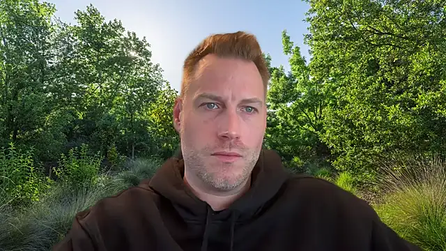 Snapshot of Christian87xxx chatting on 01.29.25 Christian87xxx online show from 01.29.25