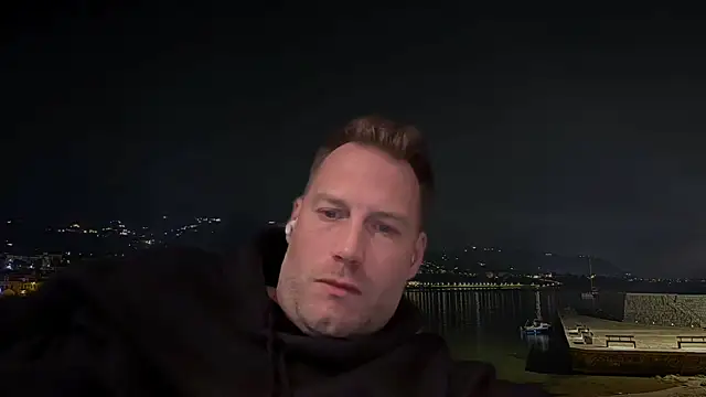 Snapshot of Christian87xxx chatting on 02.07.25 Christian87xxx online show from 02.07.25