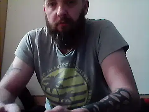 Snapshot of Chester_2006 chatting on 01.30.25 Chester 2006 online show from 01.30.25